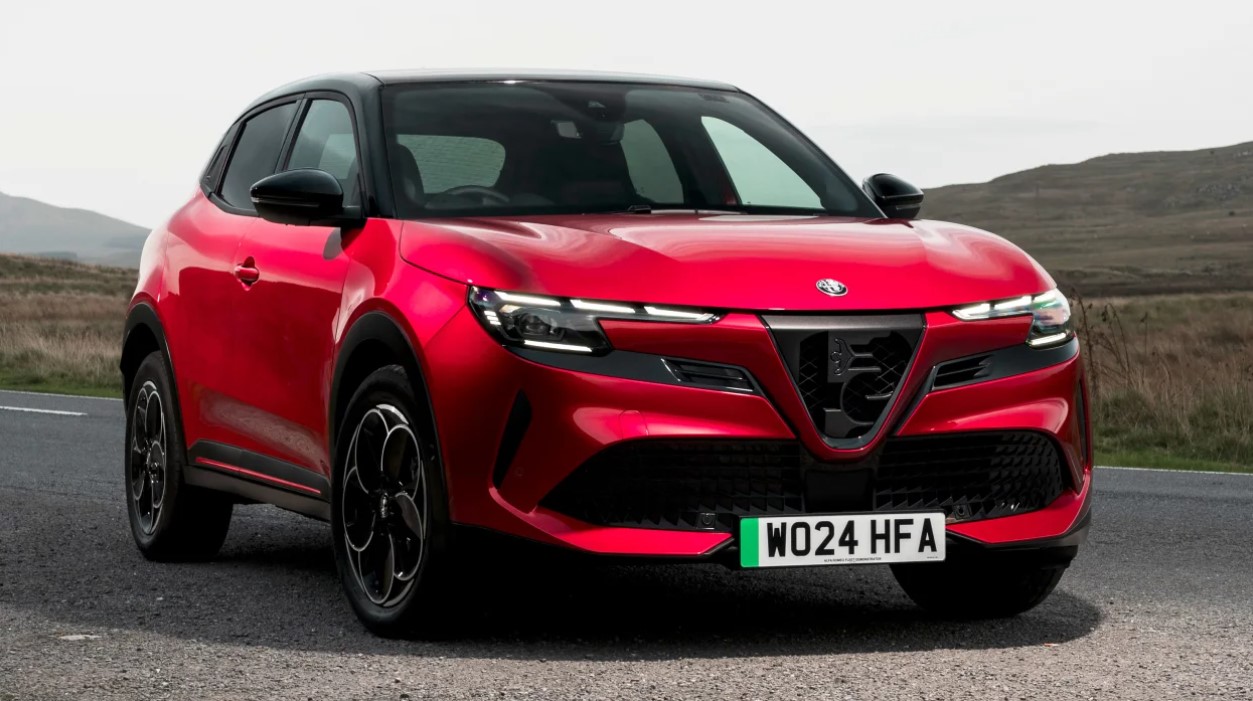 2026 Alfa Romeo Junior Price