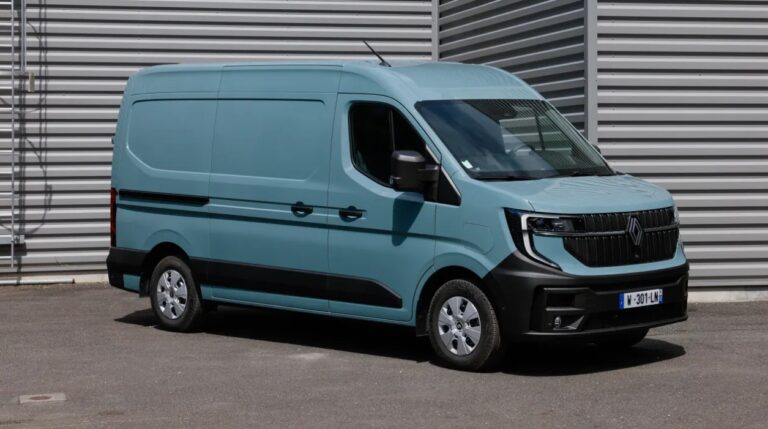 2026 Renault Master E-Tech Price