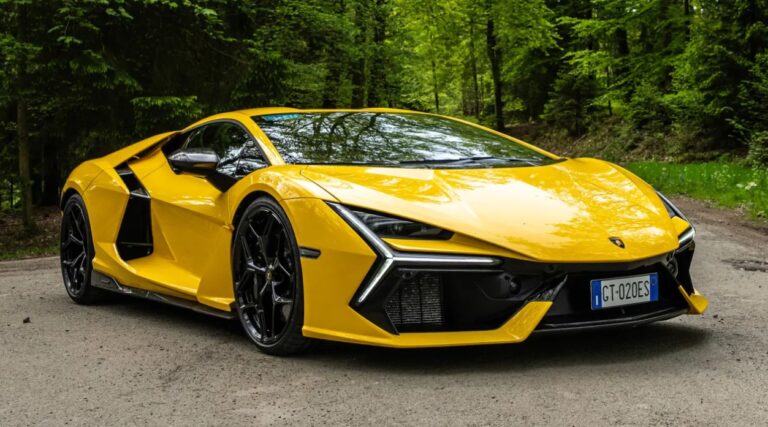 2026 Lamborghini Revuelto Price