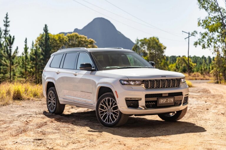 2027 Jeep Cherokee Price
